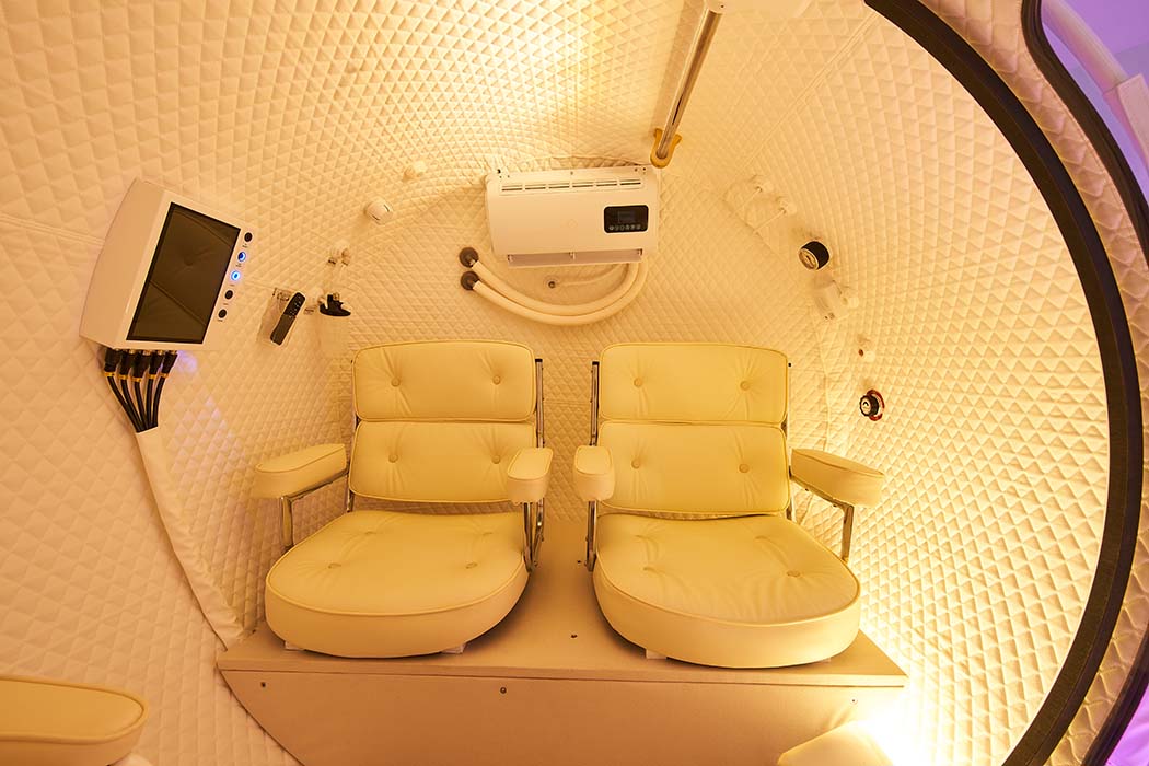 63-Inch Multiplace Hard Shell Hyperbaric Oxygen Chamber – 1.6 ATA