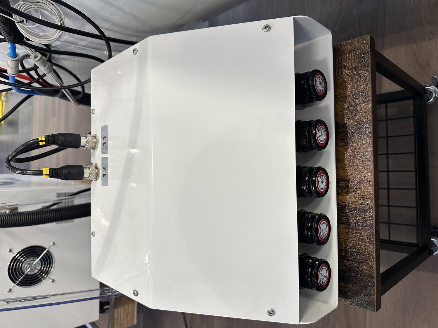 High Pressure 3.0 ATA 31.5-Inch Hard Hyperbaric Chamber