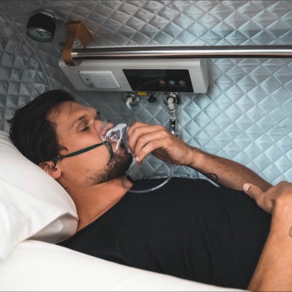 34-Inch Hard Shell Hyperbaric Oxygen Chamber – 2.0 ATA